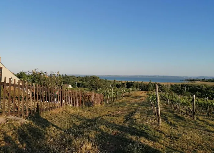 Julianna Nyaralo Hébergement de vacances *