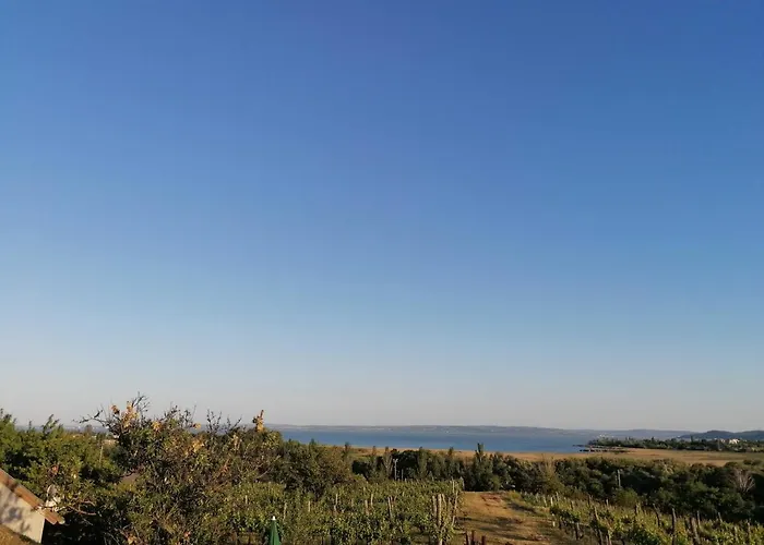 Julianna Nyaralo Hébergement de vacances